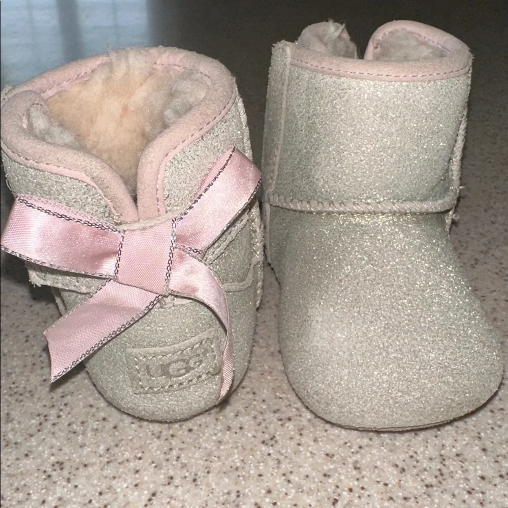 UGG Boots with Pink Bows and Gray Suede with Silver Sparkles size 2/3